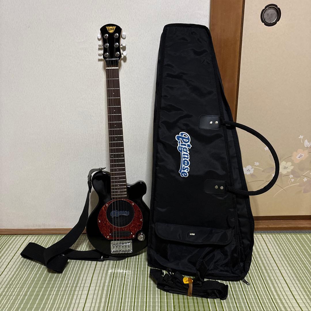 美品　Pignose ピグノーズ アンプ内蔵 ミニ エレキギター　ソフトケース付