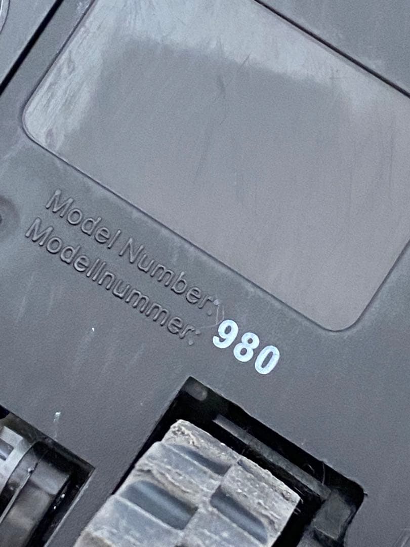 ルンバ980 ゴミセンサーのエラーが解除できません