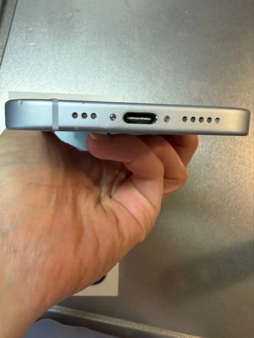 Apple iPhone 15 ホワイト256GB SIMフリー