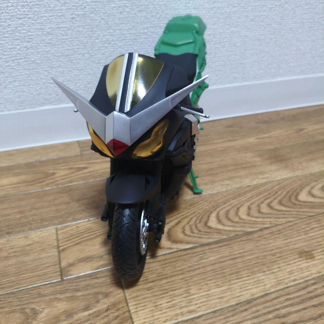 PBM仮面ライダーW 　RAH フィギュア