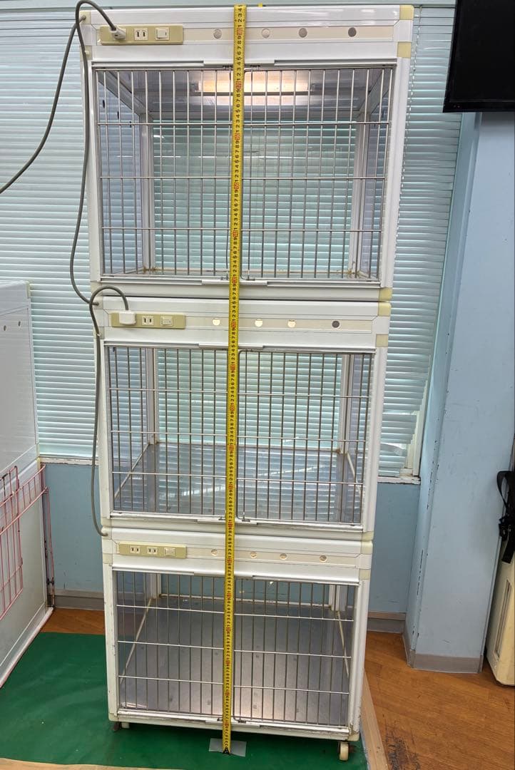 新年❗️特別値引中‼️GB PRO ペットマンション 3面クリアフィックス窓3段