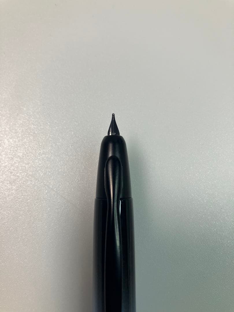 PILOT　パイロット　キャップレス　2021年限定　ブラックアイス　M-nib