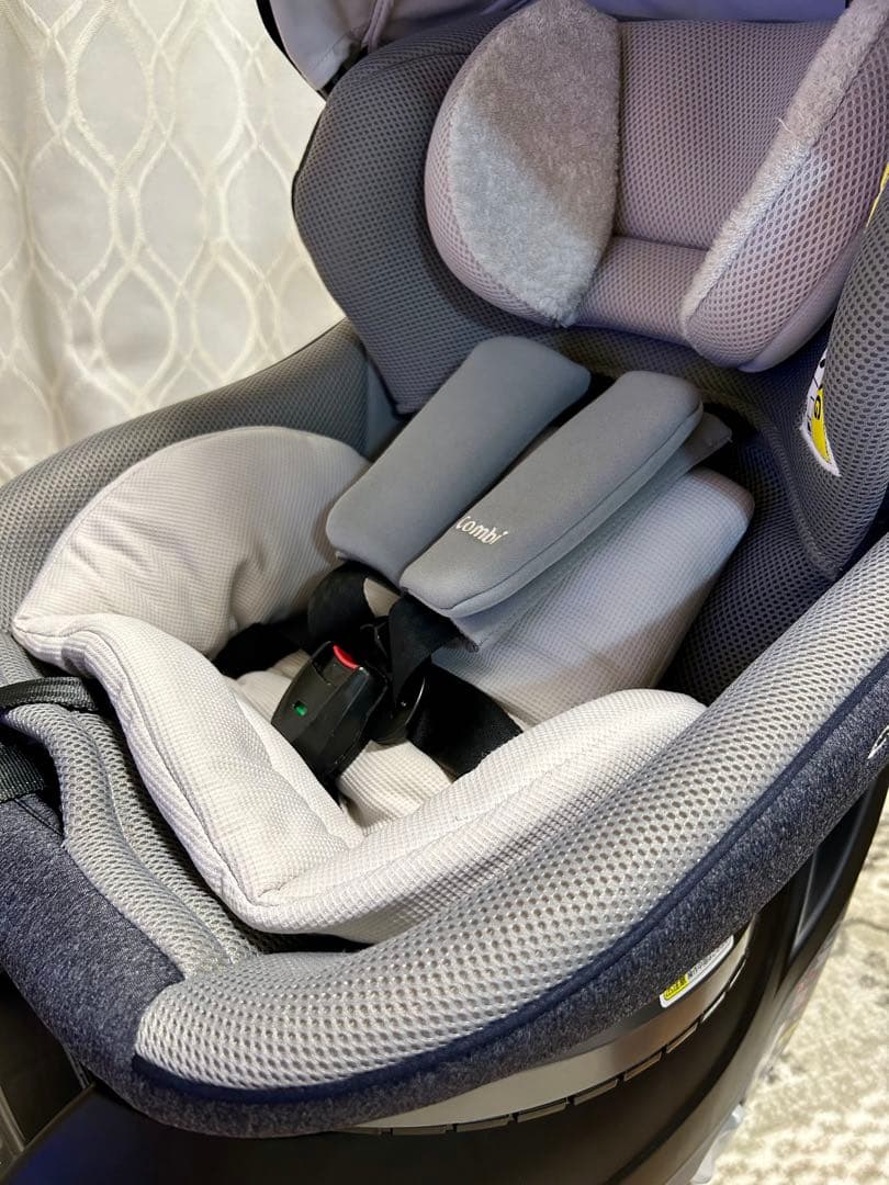 美品 コンビ クルムーヴスマートISOFIX エッグショック　JL‐540