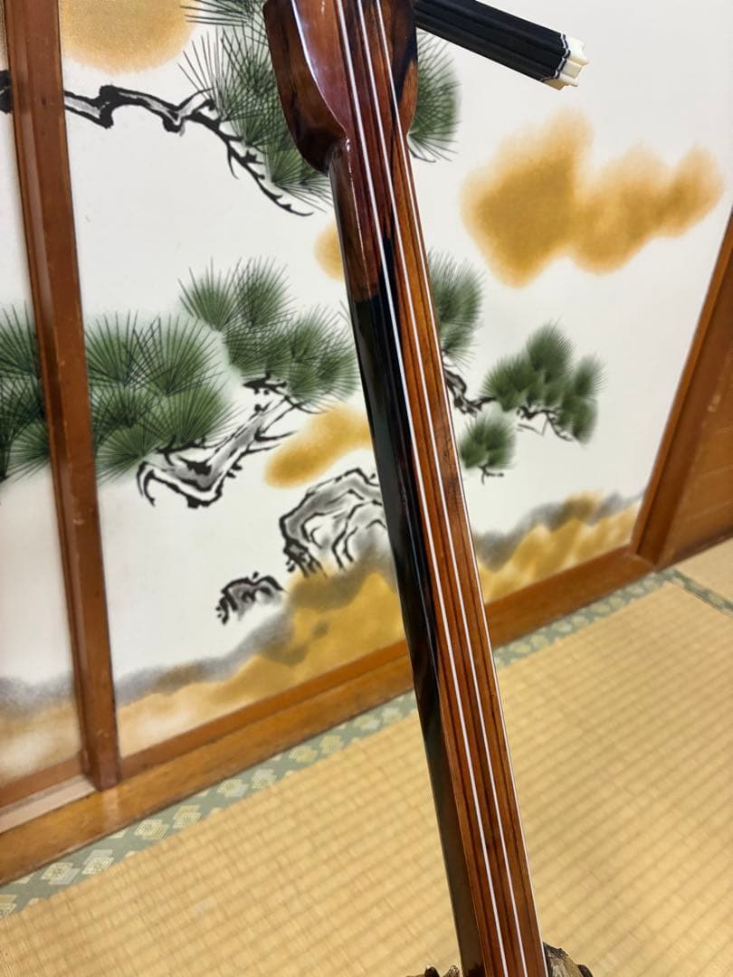 沖縄三線　エーマクルチ　本蛇皮一枚張り！