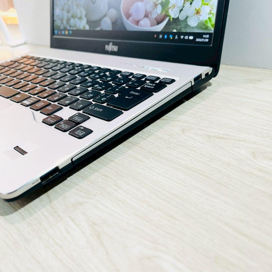 軽量快適❣️第8世代i5 Win11 ノートパソコン フルHD オフィス A4