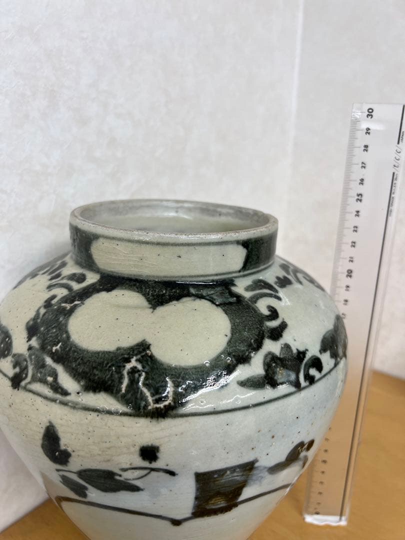 朝鮮李朝高麗青花りんご紋壷　古美術　唐物コレクション韓国骨董アンティーク江戸青磁