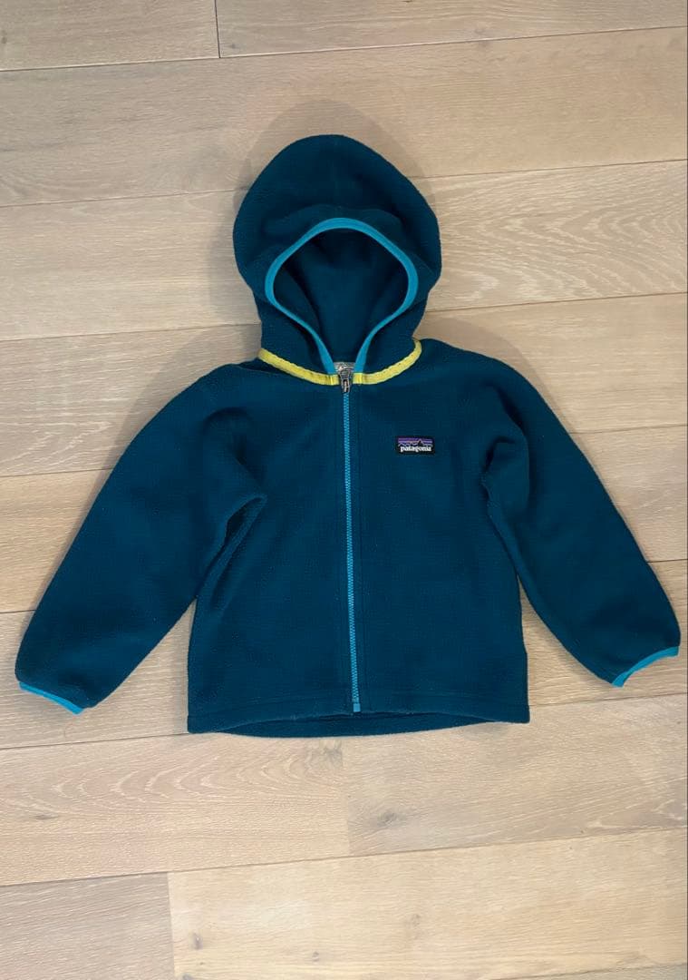 美品⭐︎patagonia ボアベストとフリース2点　2T