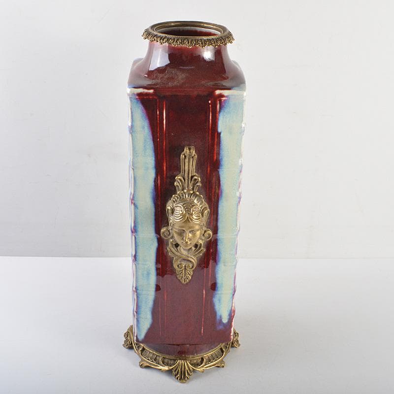 中国　大清乾隆年製款　西洋古銅装飾　辰砂　釉裏紅四方瓶　F　R7049F