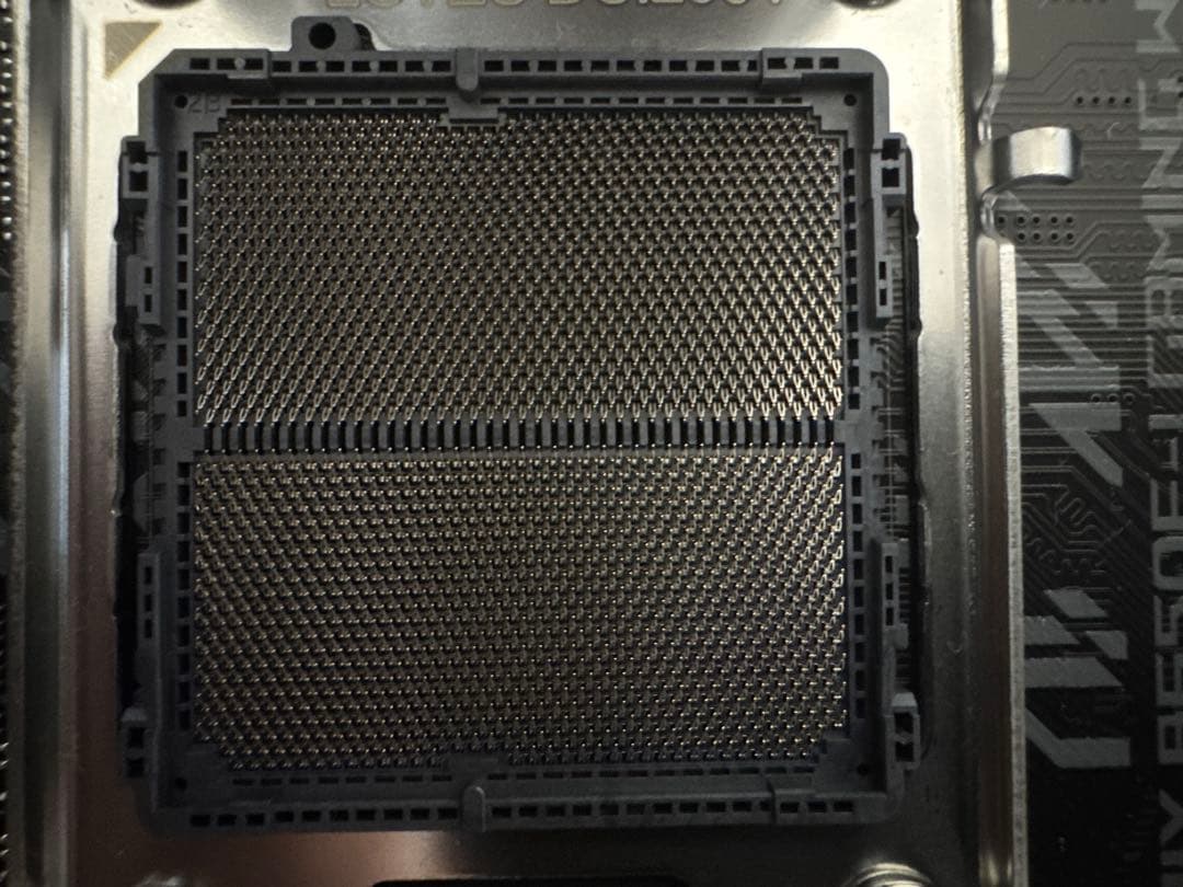 ジャンク ryzen 9700x 7800xt b650 ak400