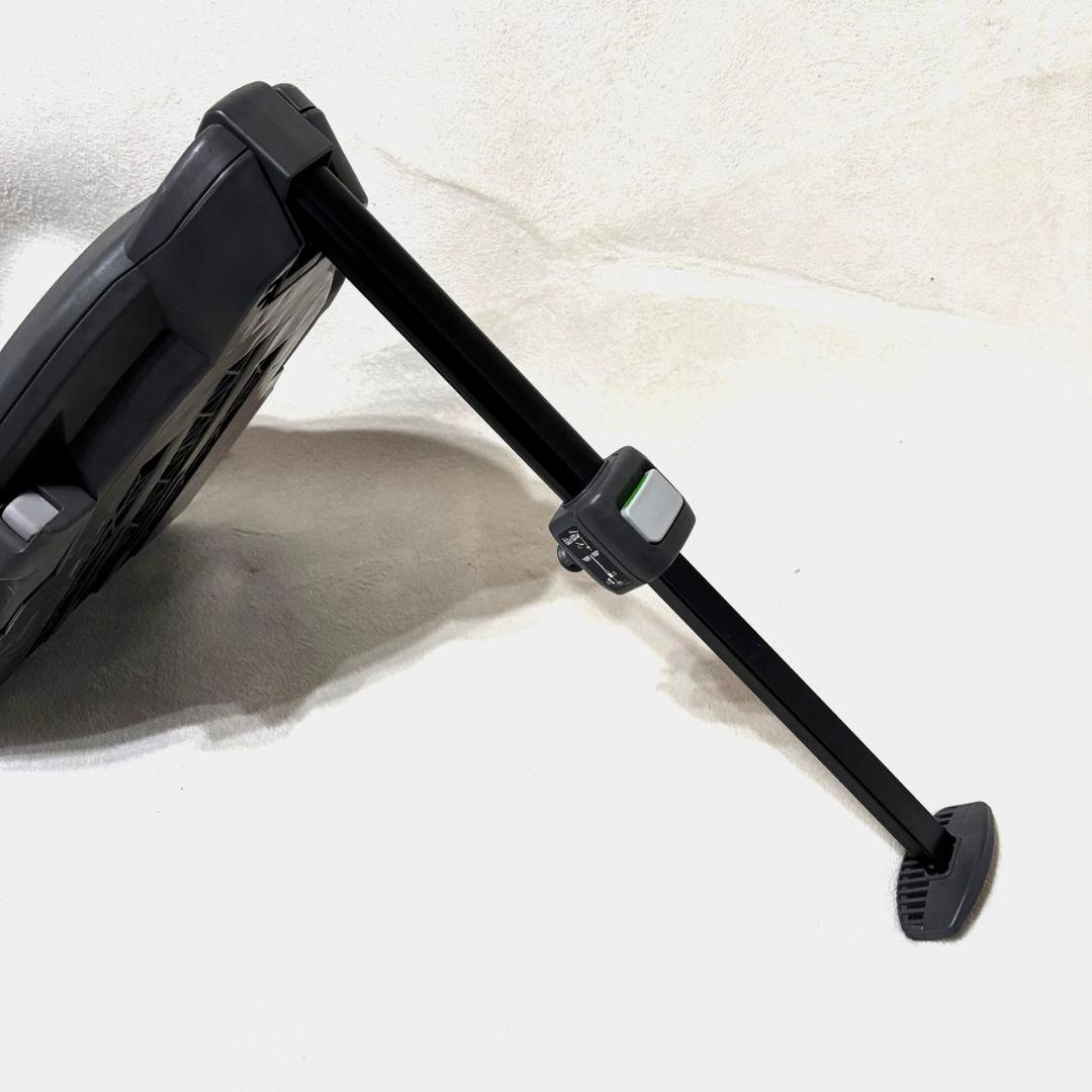 大人気✨ Combi THE S 乗せ換えベース