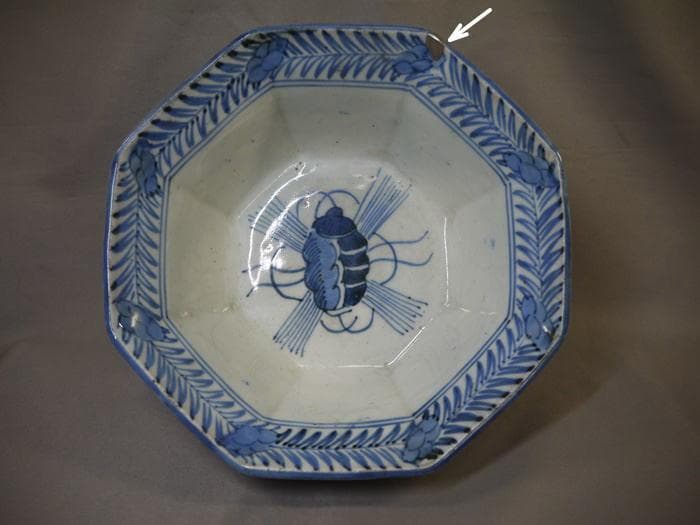 古伊万里　染付　八角鉢　深鉢　南蛮人と瓔珞文