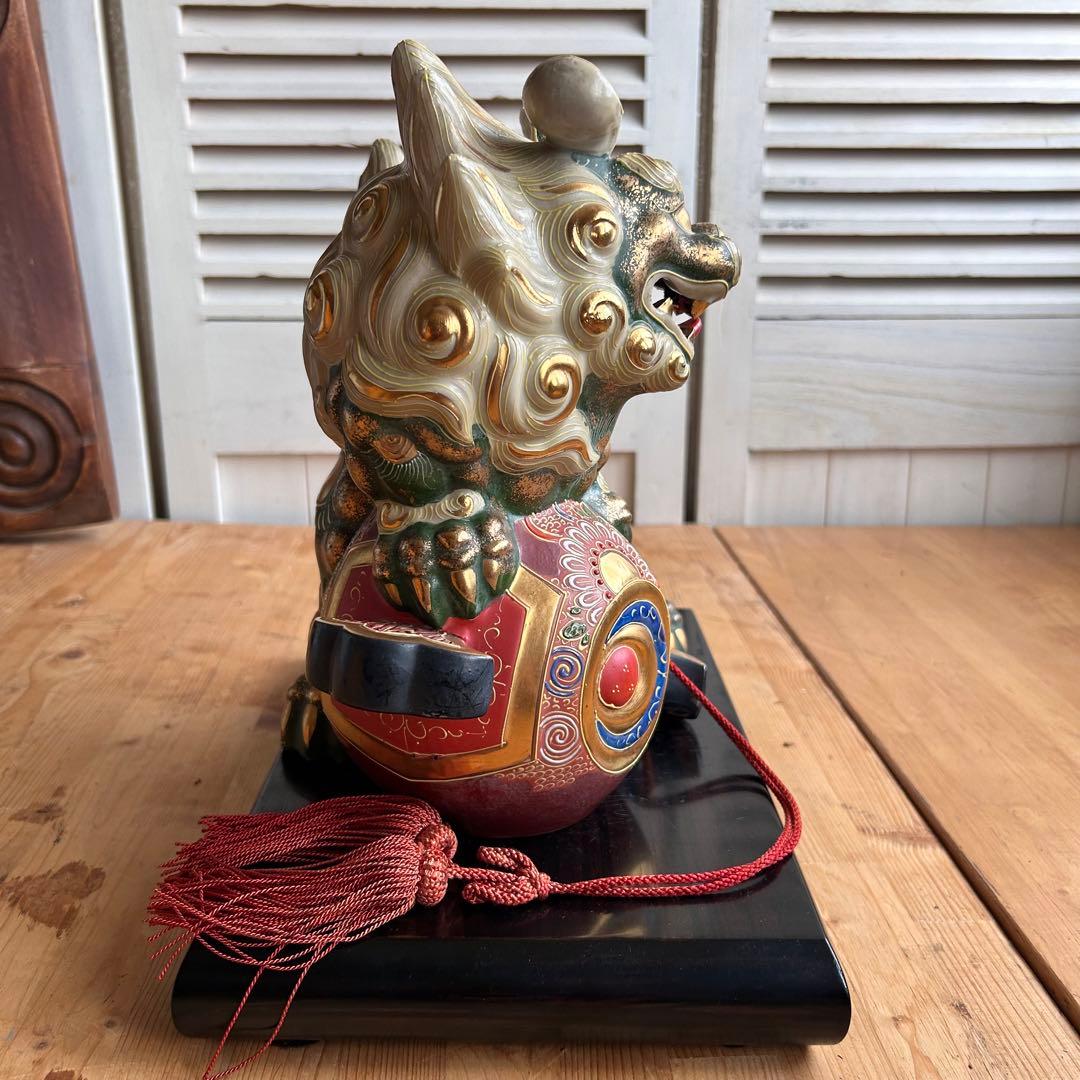 九谷焼　狛犬　獅子　打出の小槌　金運　魔除け　風水　台座付き　希少カラー　縁起物