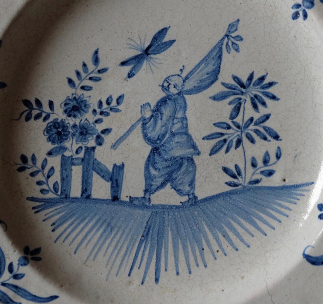 ☆☆フランスの輪花の皿：シノワズリー中国人の絵　19世紀