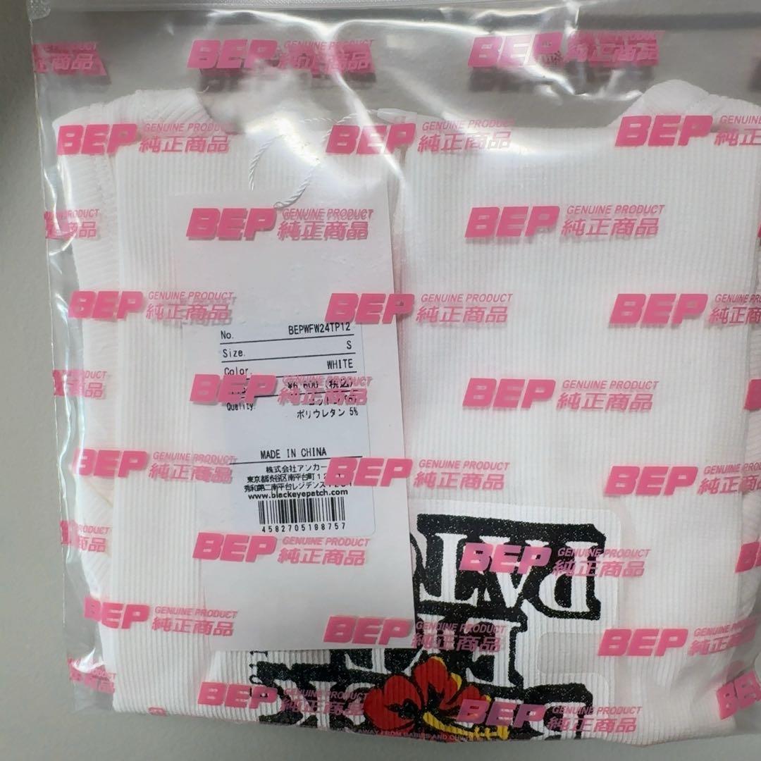 トップス BLACKEYEPATCH HIBISCUS OG LABEL TANK