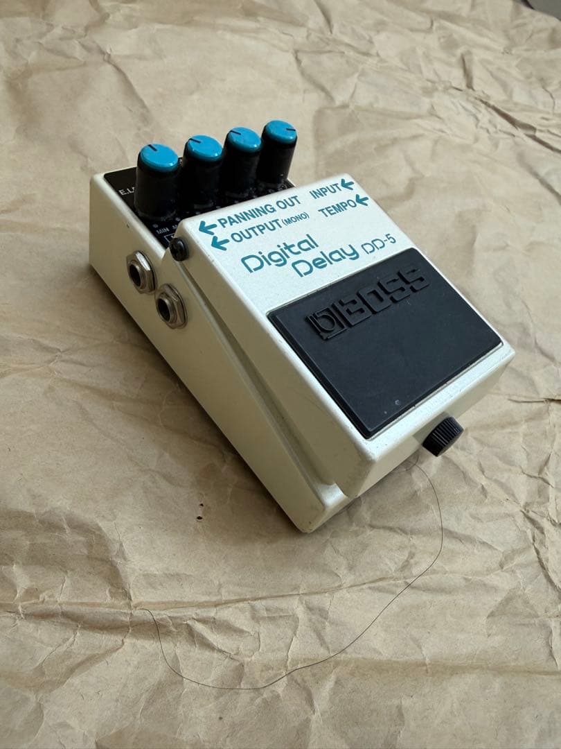 BOSS DD-5 Digital Delay 取説、外箱付き