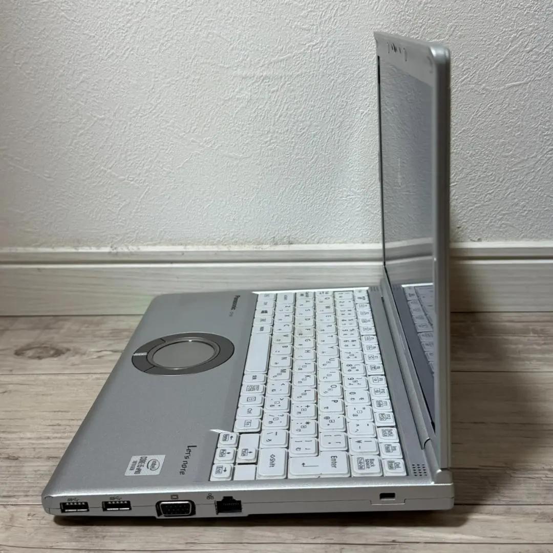 即戦力♬ 10世代 i5 軽量コンパクト NEC メモリ8GB SSD128G