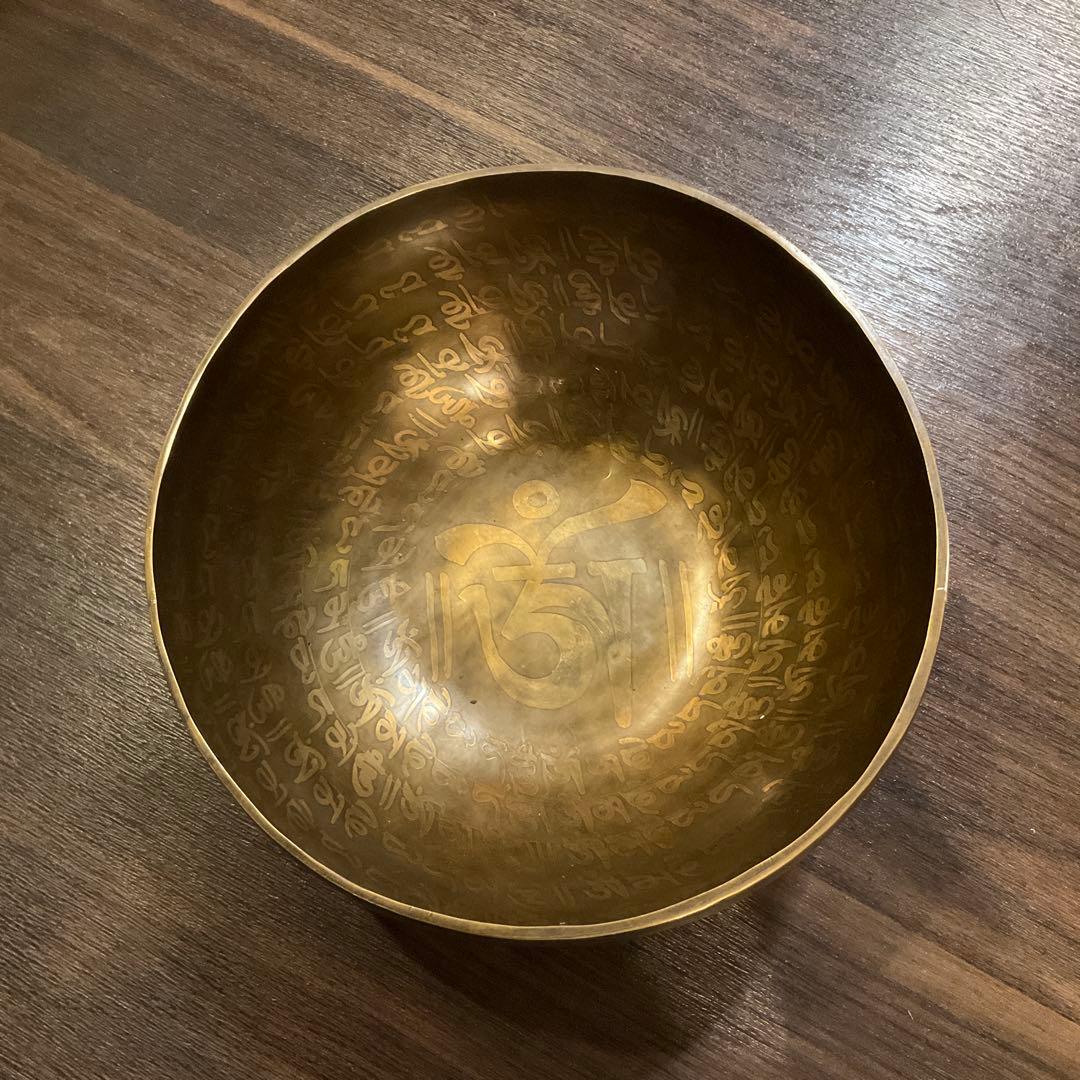 no10 チベット産 シンギングボウル 新品 チベタンボウル 22.5cmＡＵＭ