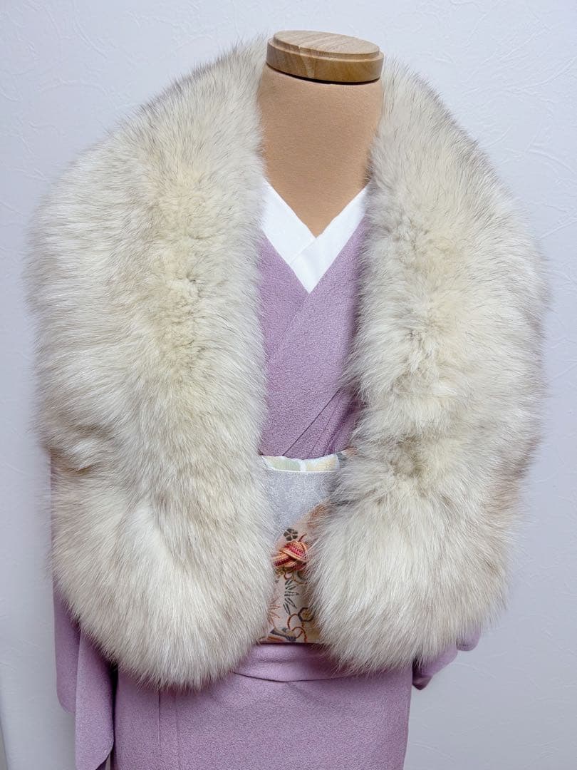 未使用品に近い　振袖セット　牡丹　豪華　金彩　金刺繍　振袖フルセットお探しの方！