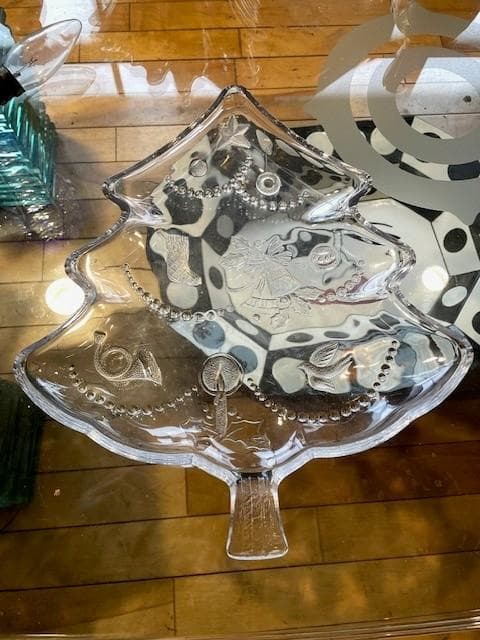 クリスマスツリー型ガラス皿
