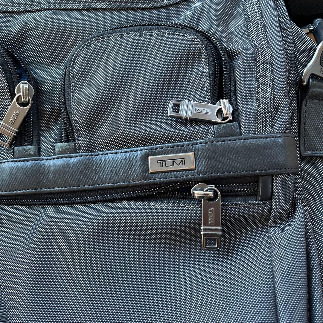 TUMI ビジネスバッグ グレー　2way