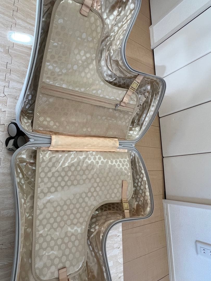 【美品】NORICCO ノリッコ おしり痛くないクッション付 乗れるスーツケース