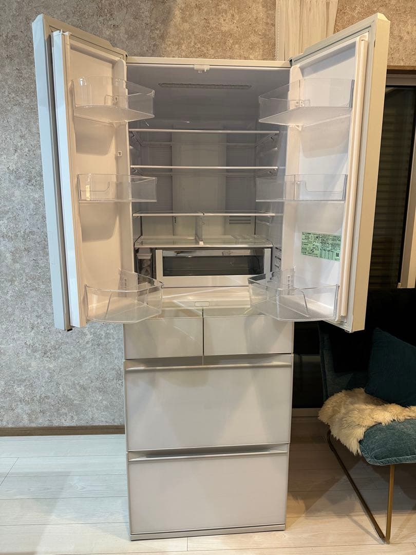 2020年製 日立 冷蔵庫 大型 520リットル R-HW52N 大容量