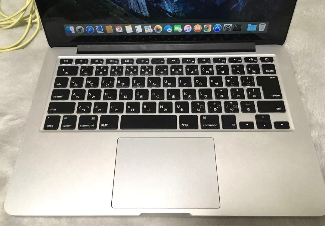 【ジャンク】MacBook Pro 13インチ/充電器付き