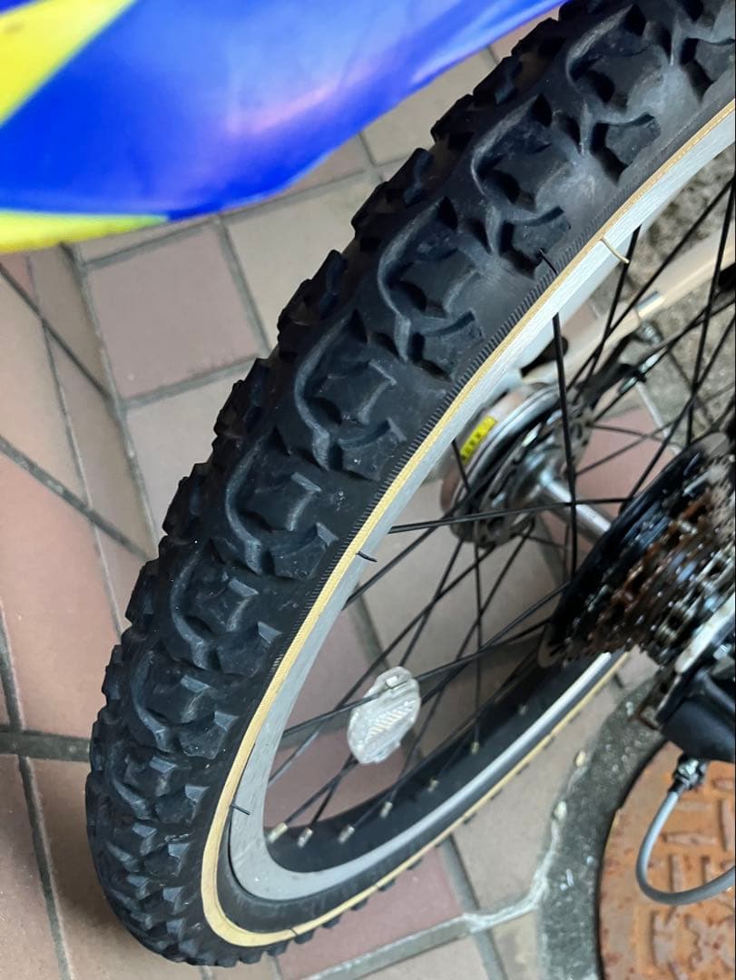 ブリヂストン　クロスファイヤージュニア　20インチ【奈良県　お引き取り限定】