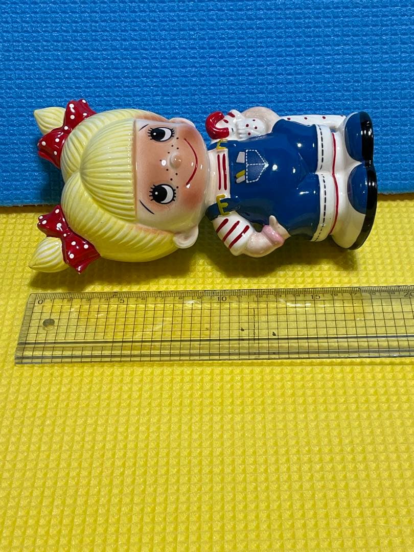 内藤ルネ　貯金箱　傘を持った女の子　JANE