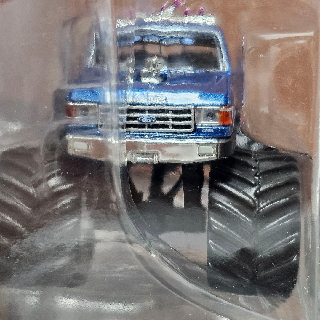 グリーンライト　ビッグフット　#3　モンスタートラック　ビッグタイヤ　1/64