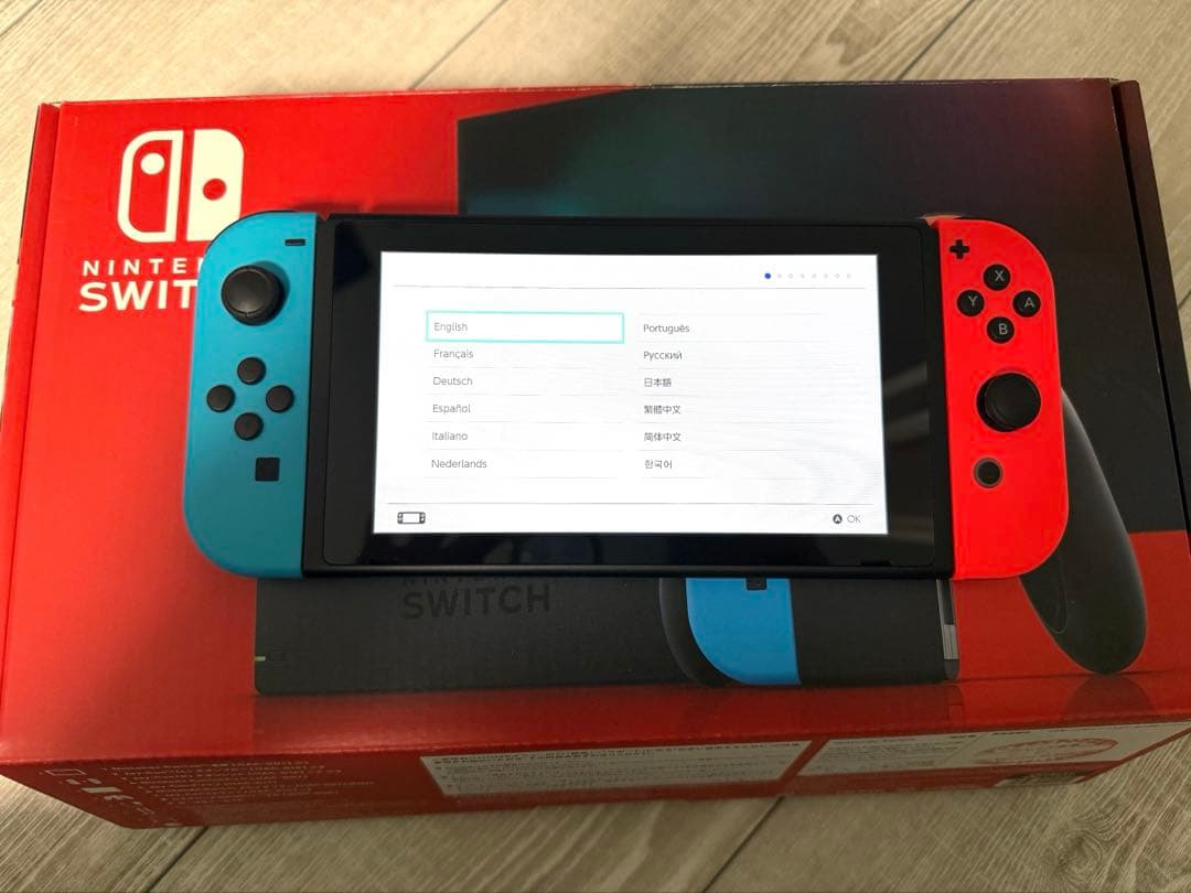Nintendo Switch 赤/青 本体