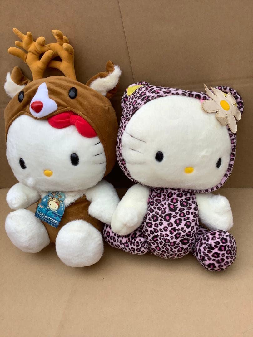 ハローキティ　 ぬいぐるみ トナカイ着ぐるみ　ヒョウ柄　セット