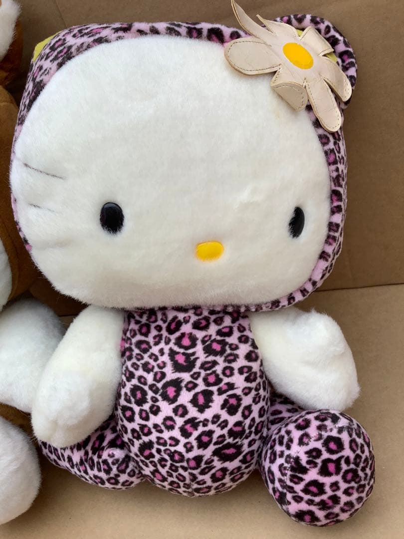 ハローキティ　 ぬいぐるみ トナカイ着ぐるみ　ヒョウ柄　セット