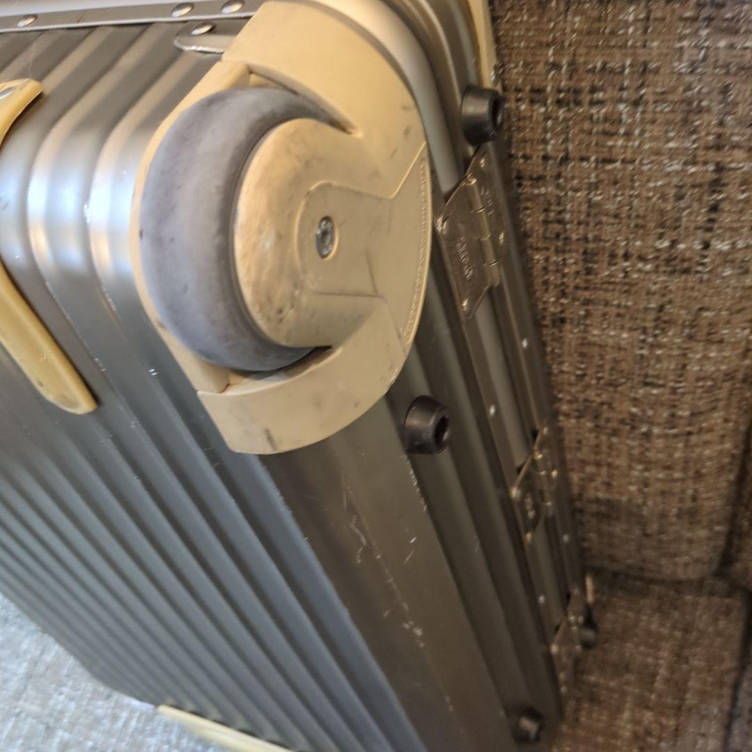 の*郎様 RIMOWA リモワ TOPAS トパーズ 32L CABIN 機内持