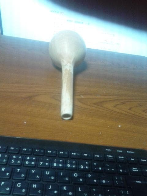 謎の壺状のモノ