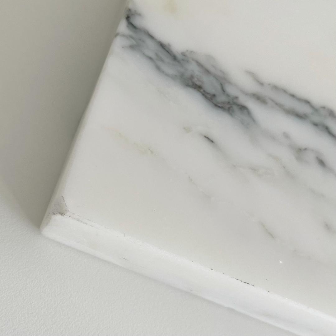 大理石 で ペット ひんやり　天然白大理石　厚さ約20ミリ 天板のみ鏡面仕上げ