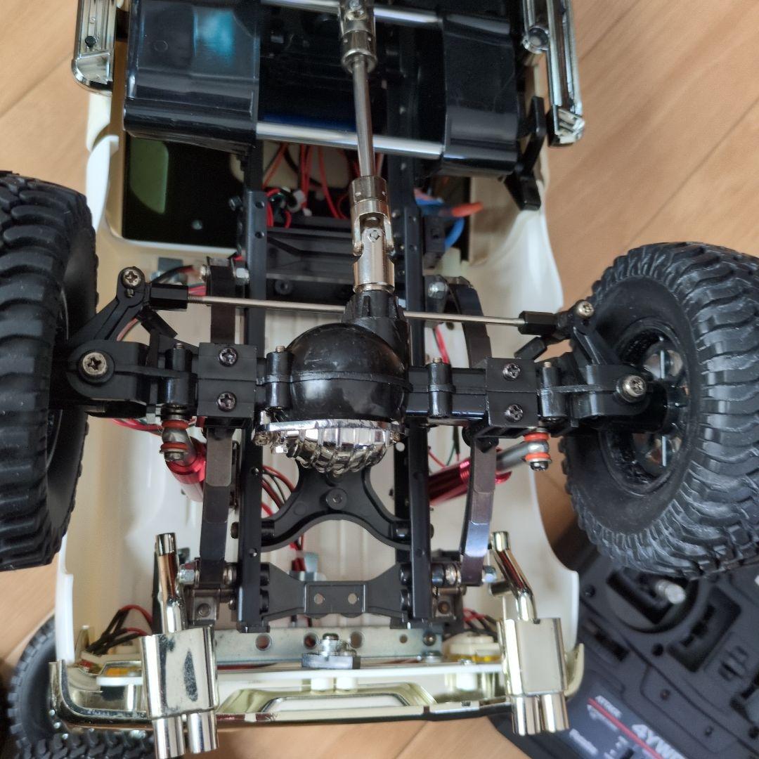 タミヤトヨタTUNDRA　LEDライト付きラジコンカー