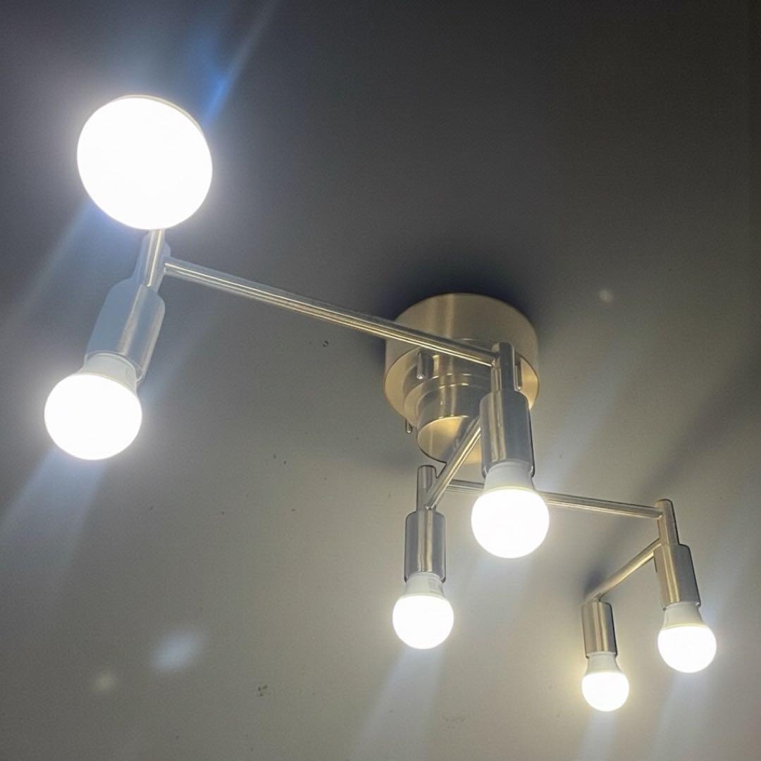 美品 フレキシブル　6灯シーリングライト LED電球付
