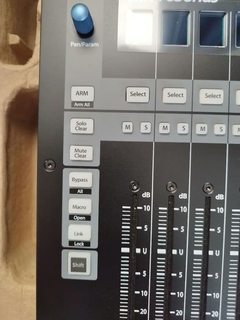PreSonus Faderport 8 DAWコントローラー超美品
