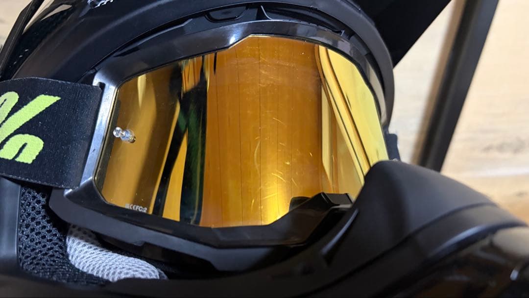 ZEALOT MADJUMPER 2 （ジーロット マッドジャンパー2）