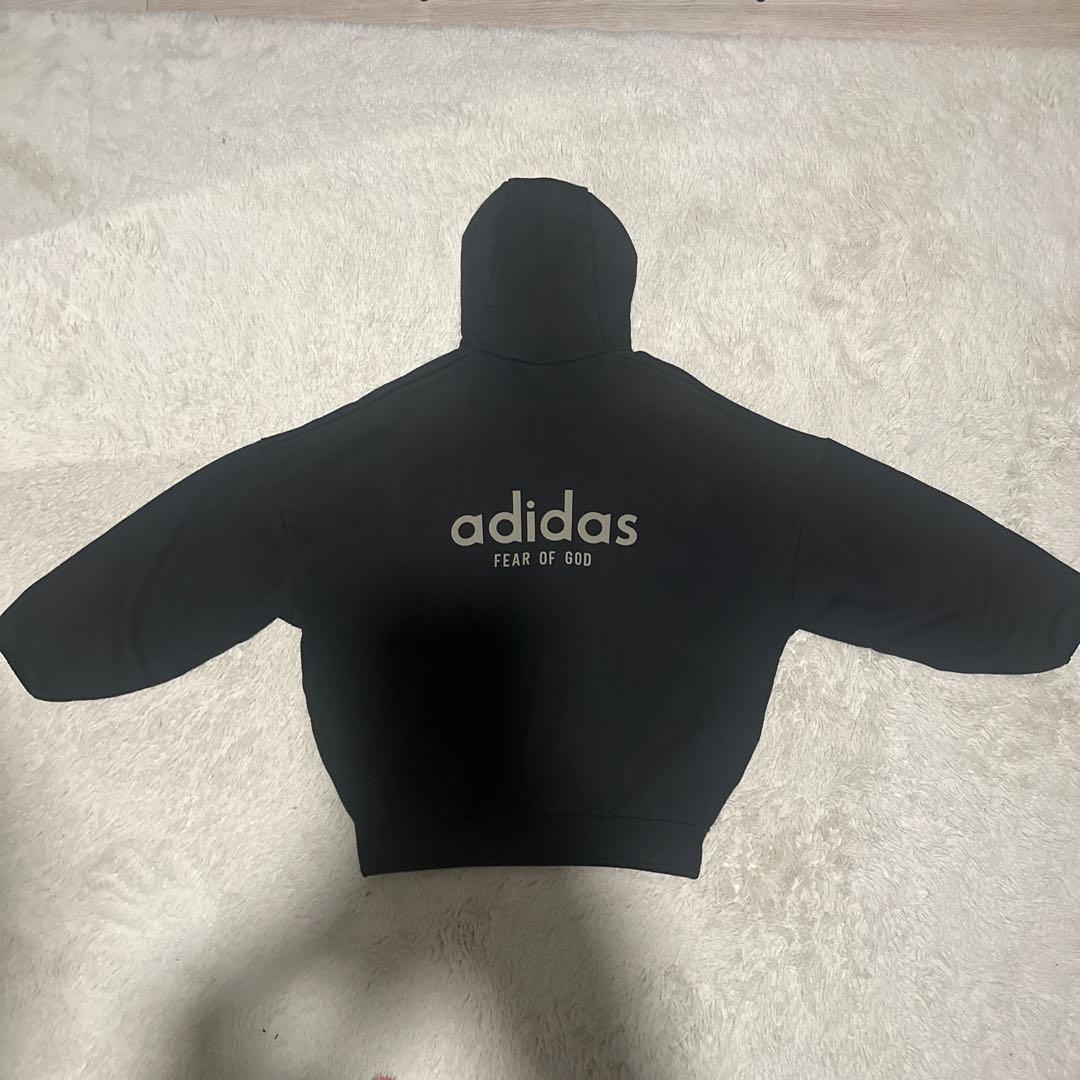 フィアオブゴッド×アディダスのパーカー