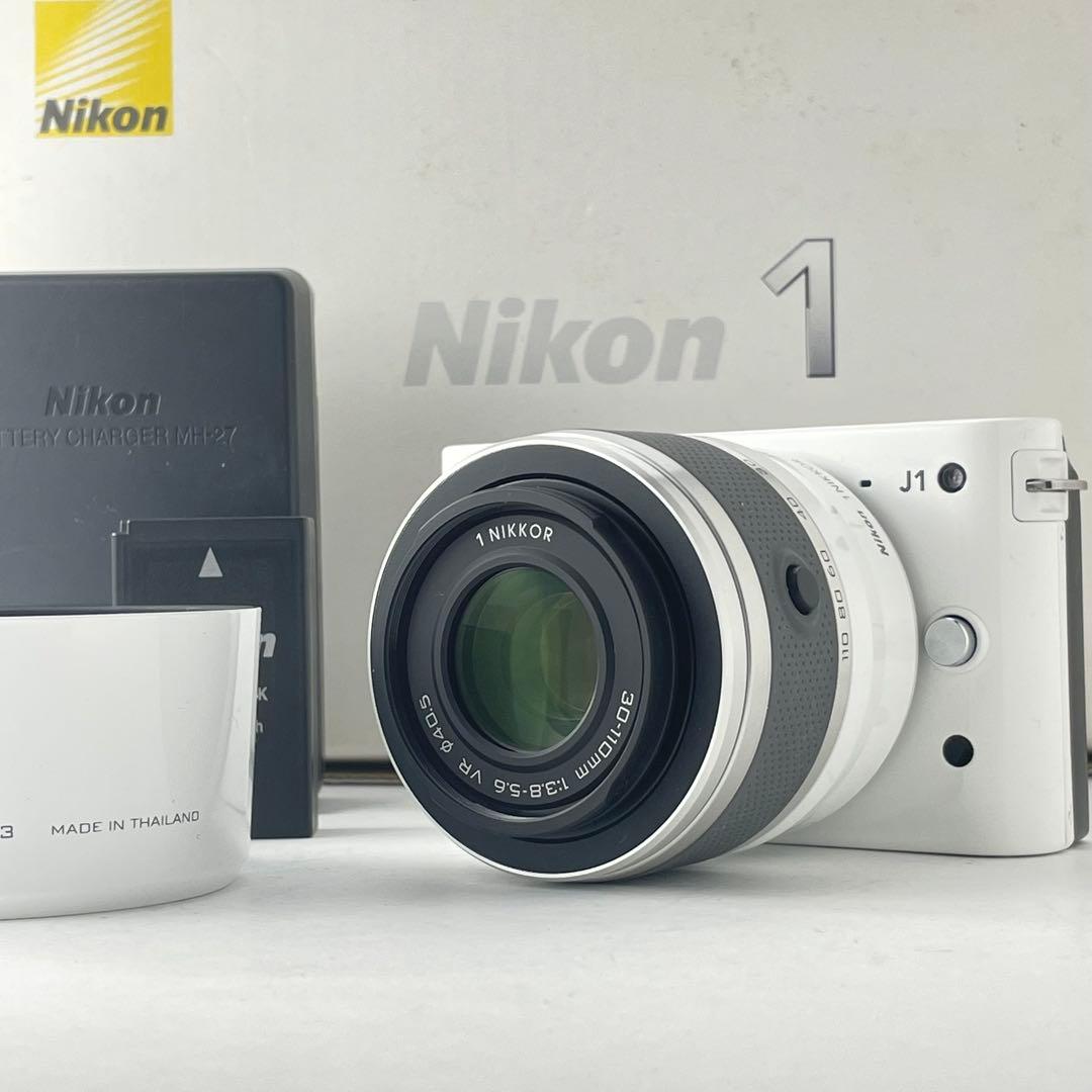 【ショット数3000・返品保証】Nikon1 J1 ホワイト レンズキット
