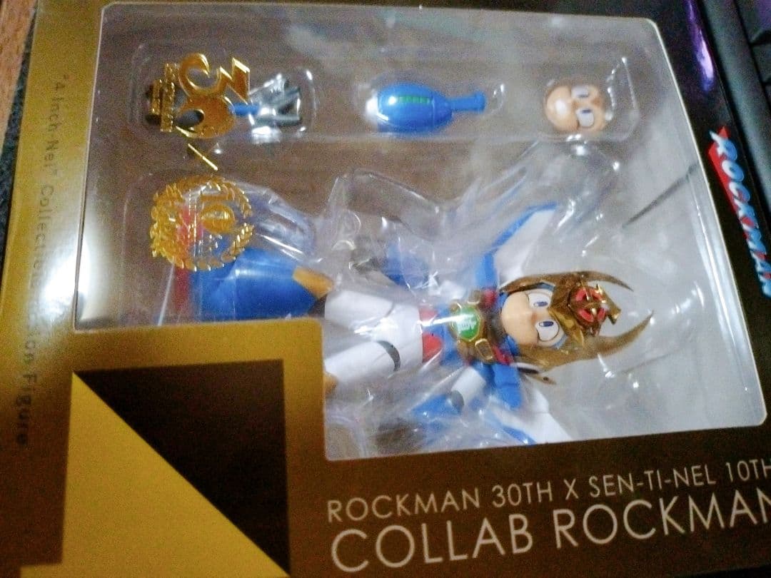 センチネル 4インチネル ロックマン30周年 千値練10周年 コラボ　フィギュア