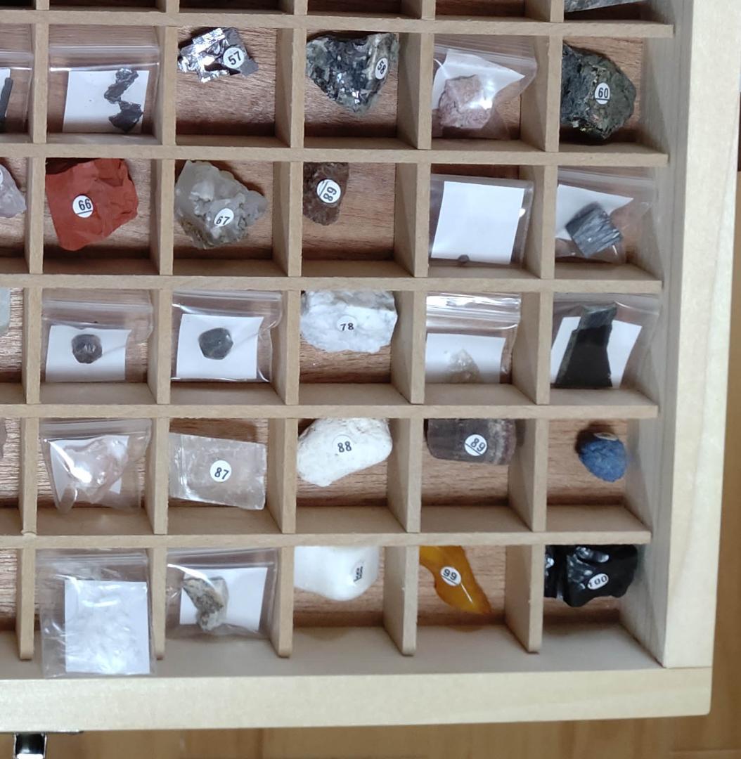 岩石鉱物標本　100種類