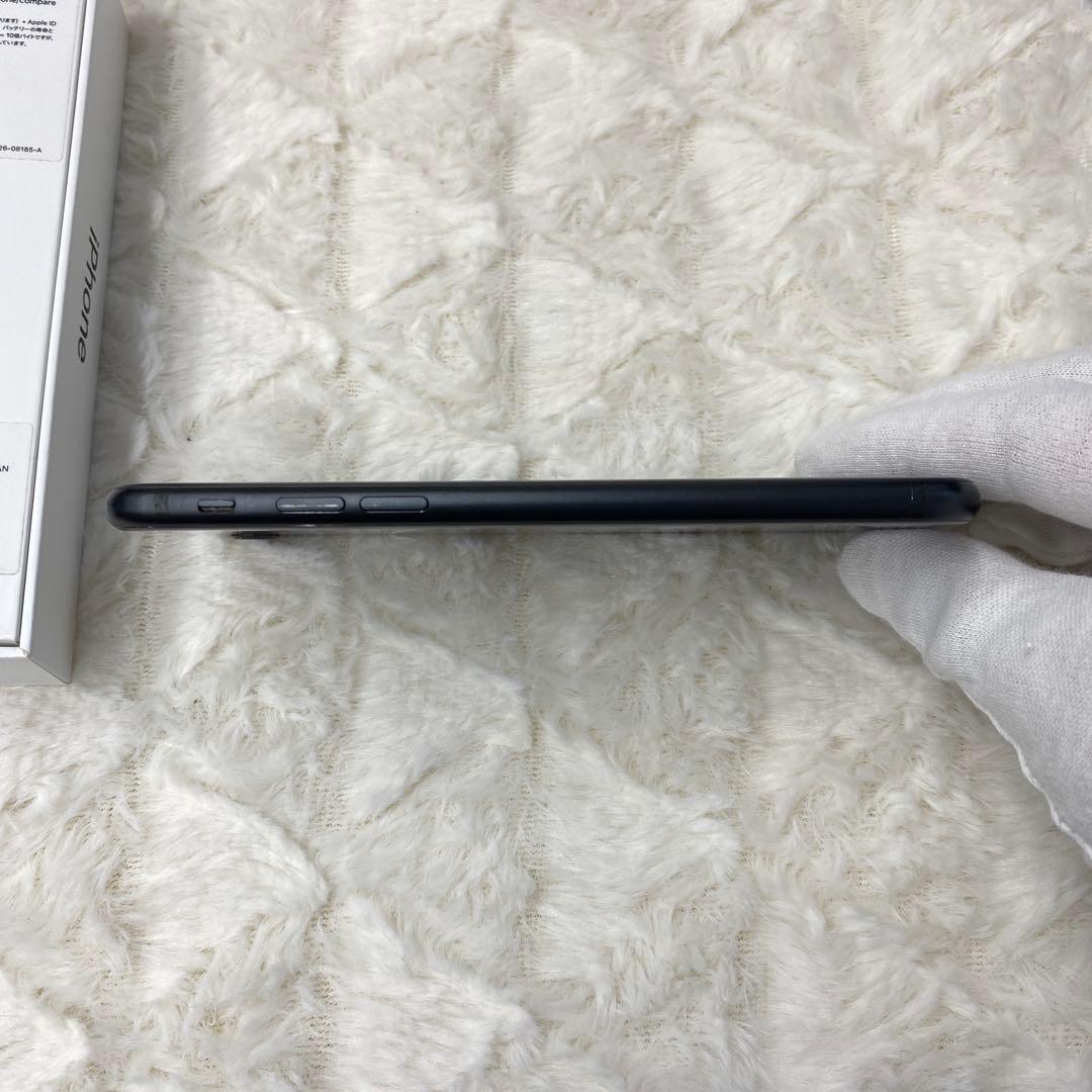 Apple iPhone SE 256GB ブラック