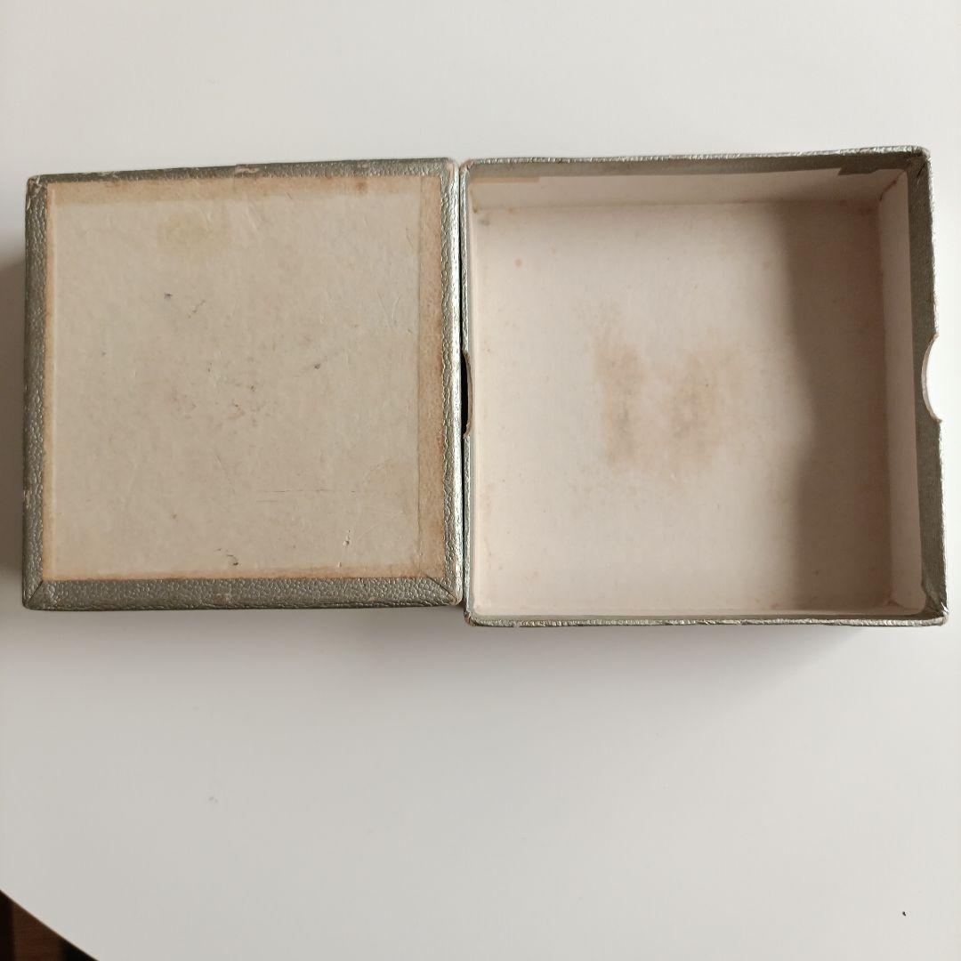 【菊水丸】明治百年記念 明治天皇御肖像牌 純銀 メダル　120g