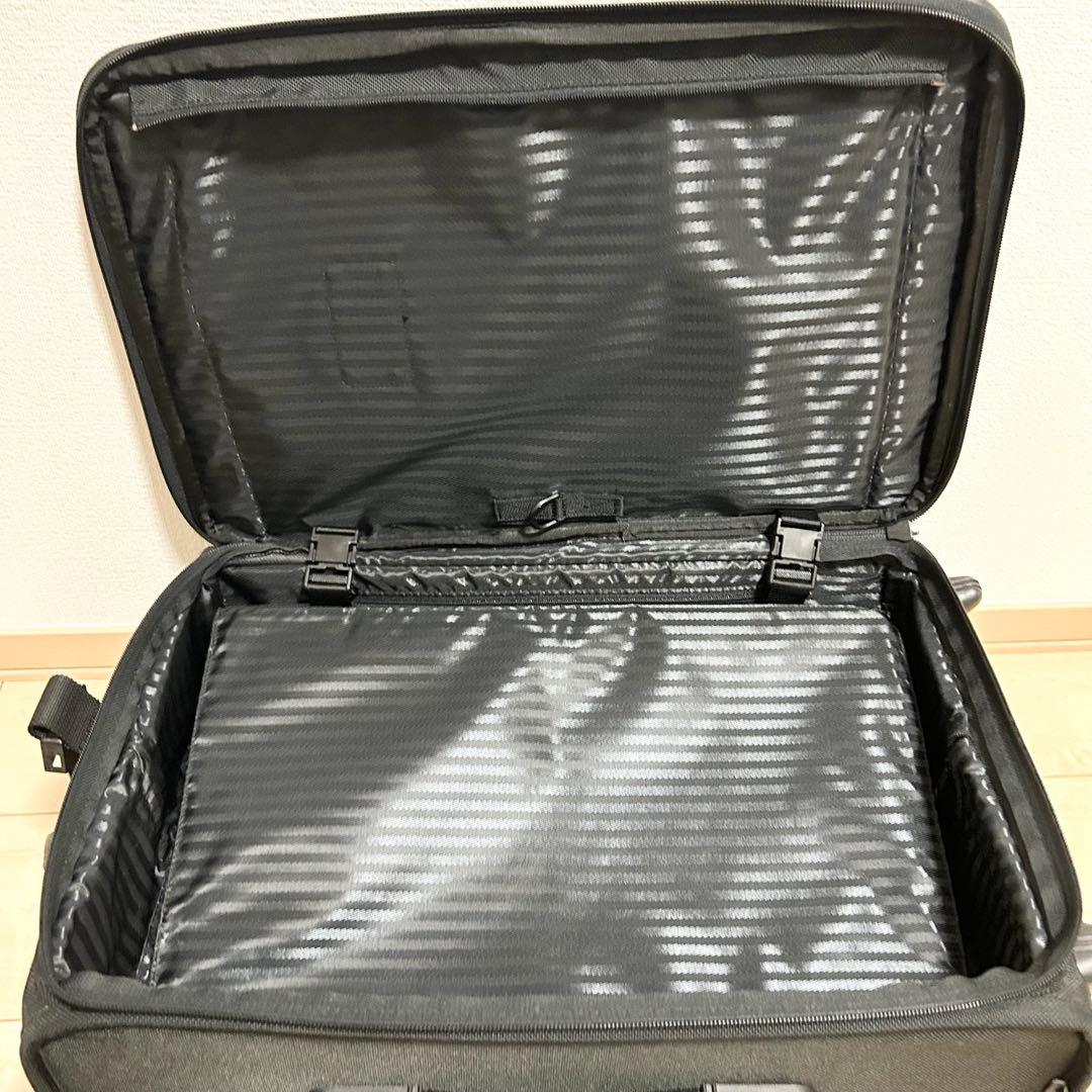 TUMI スーツケース 2265D3 機内持ち込み可能 キャリーケース ブラック