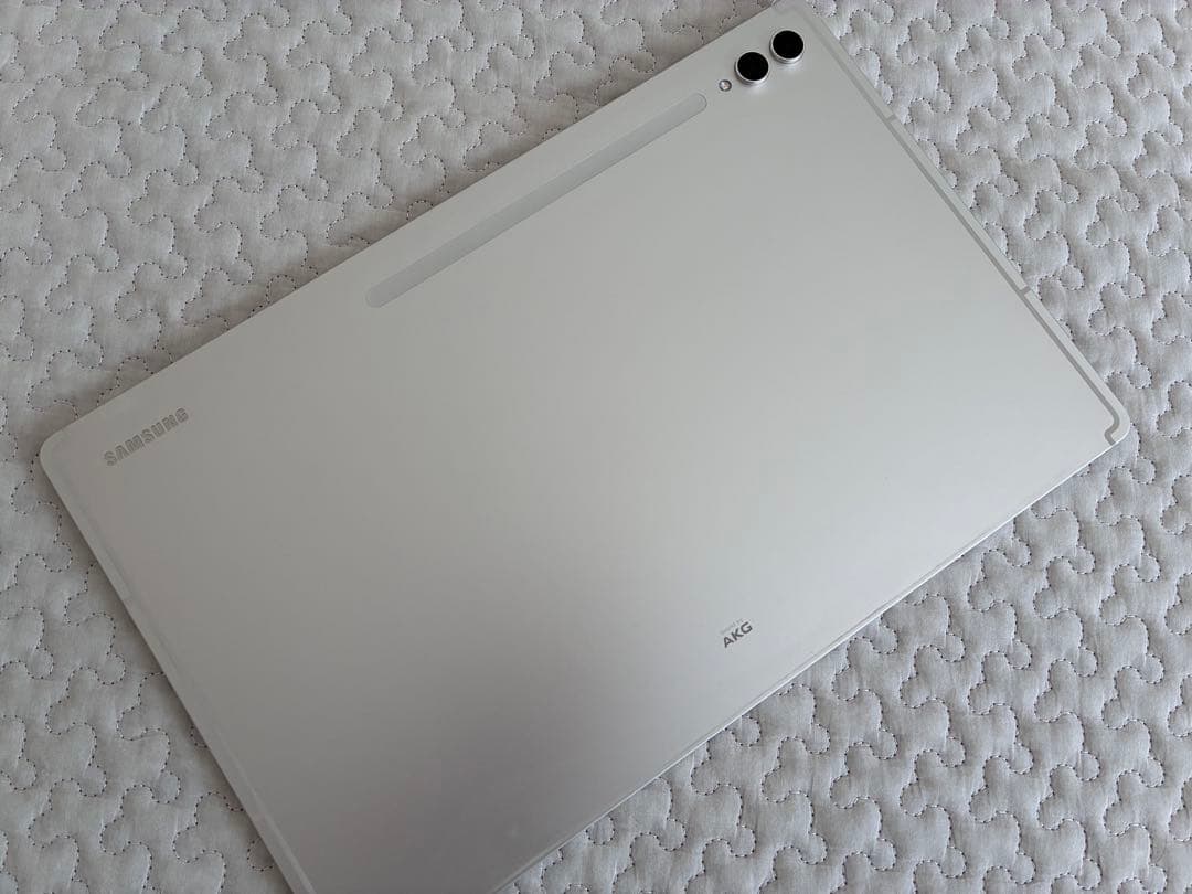 Samsung Galaxy Tab S9 Ultra キーボードカバー付き