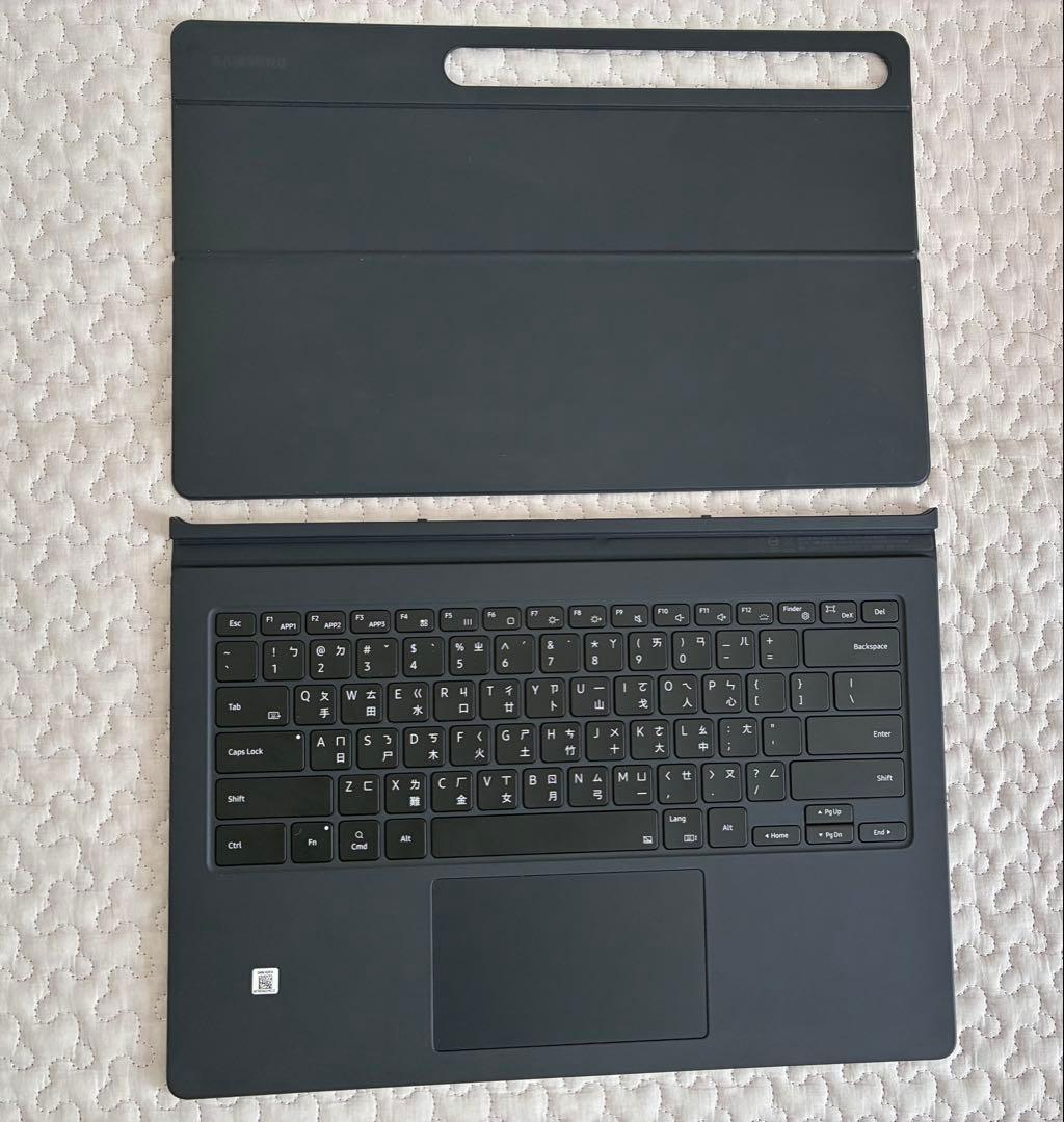 Samsung Galaxy Tab S9 Ultra キーボードカバー付き