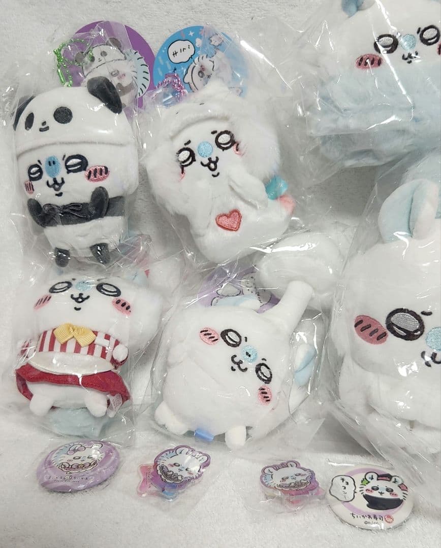 ちいかわ【モモンガ】ぬいぐるみ マスコット缶バッジ他セット